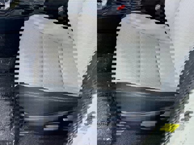 Used 2018 Toyota RAV4 XLE image 18