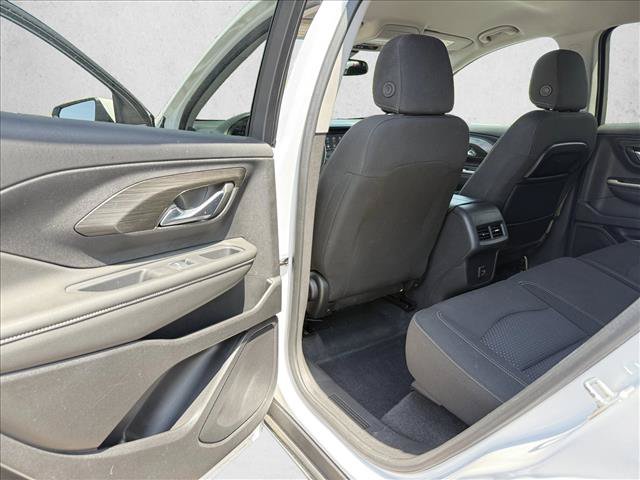 Used 2024 GMC Terrain SLE AWD/4WD image 21