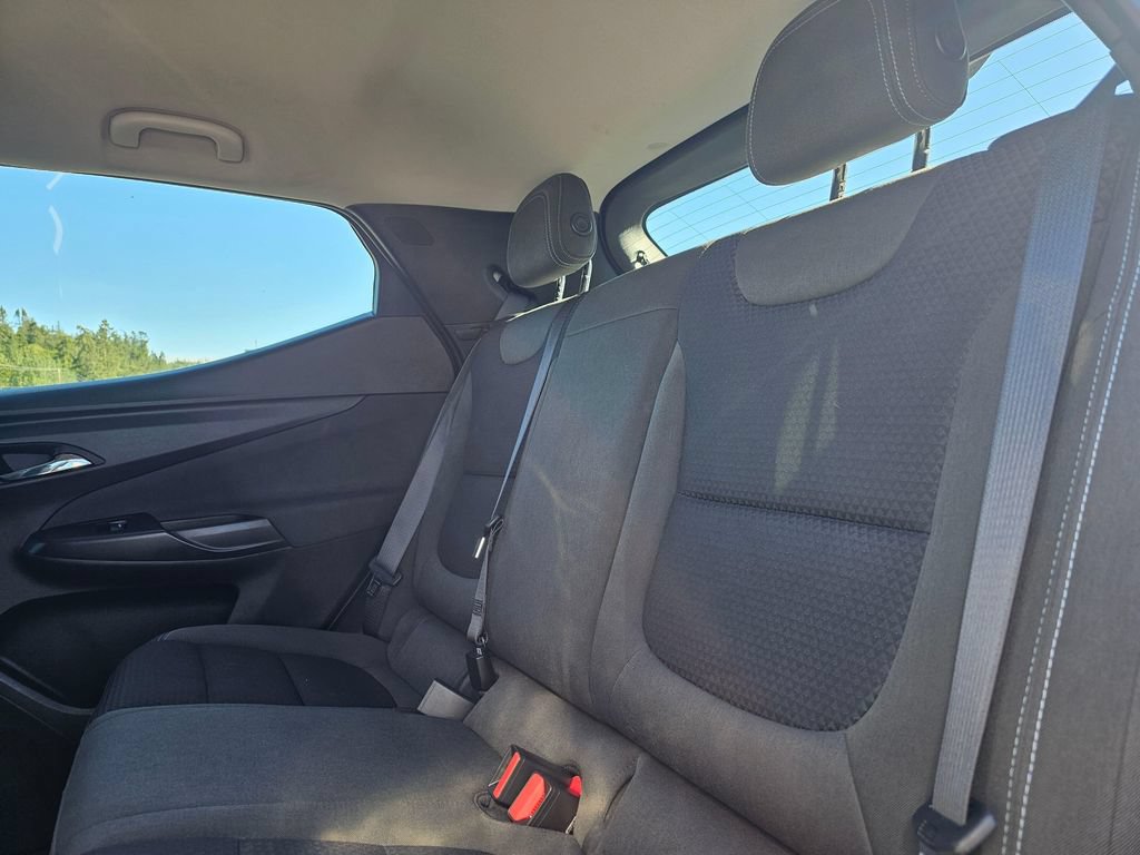 Certified 2023 Chevrolet Bolt EUV LT FWD image 18
