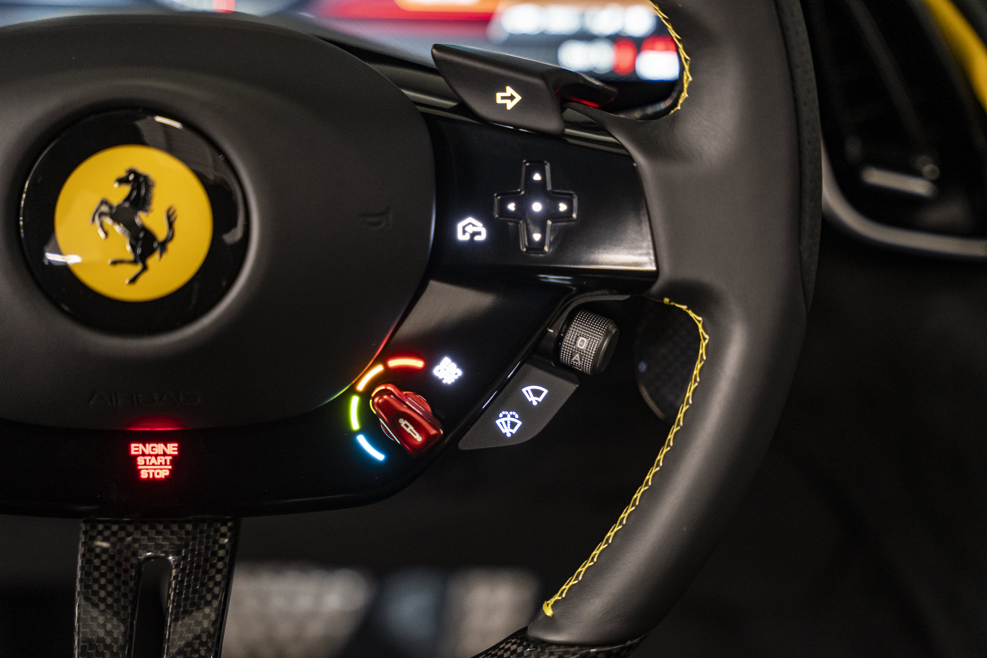 Used 2025 Ferrari Roma Spider RWD image 44