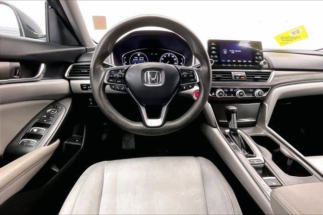 Used 2019 Honda Accord LX image 4