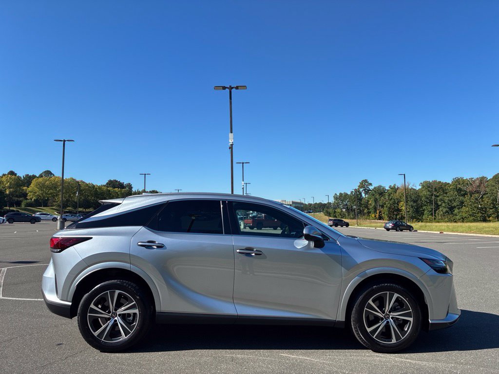 Certified 2025 Lexus RX 350 Premium w/ Convenience Package FWD image 8
