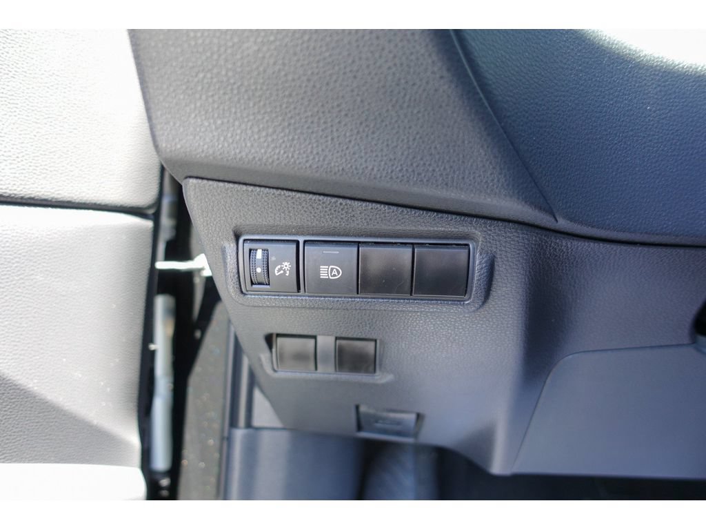 Certified 2023 Toyota Corolla Cross XLE FWD image 14