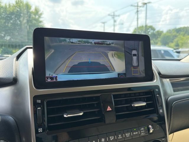 Used 2023 Lexus GX 460 Luxury w/ Sport Design Package AWD/4WD image 19