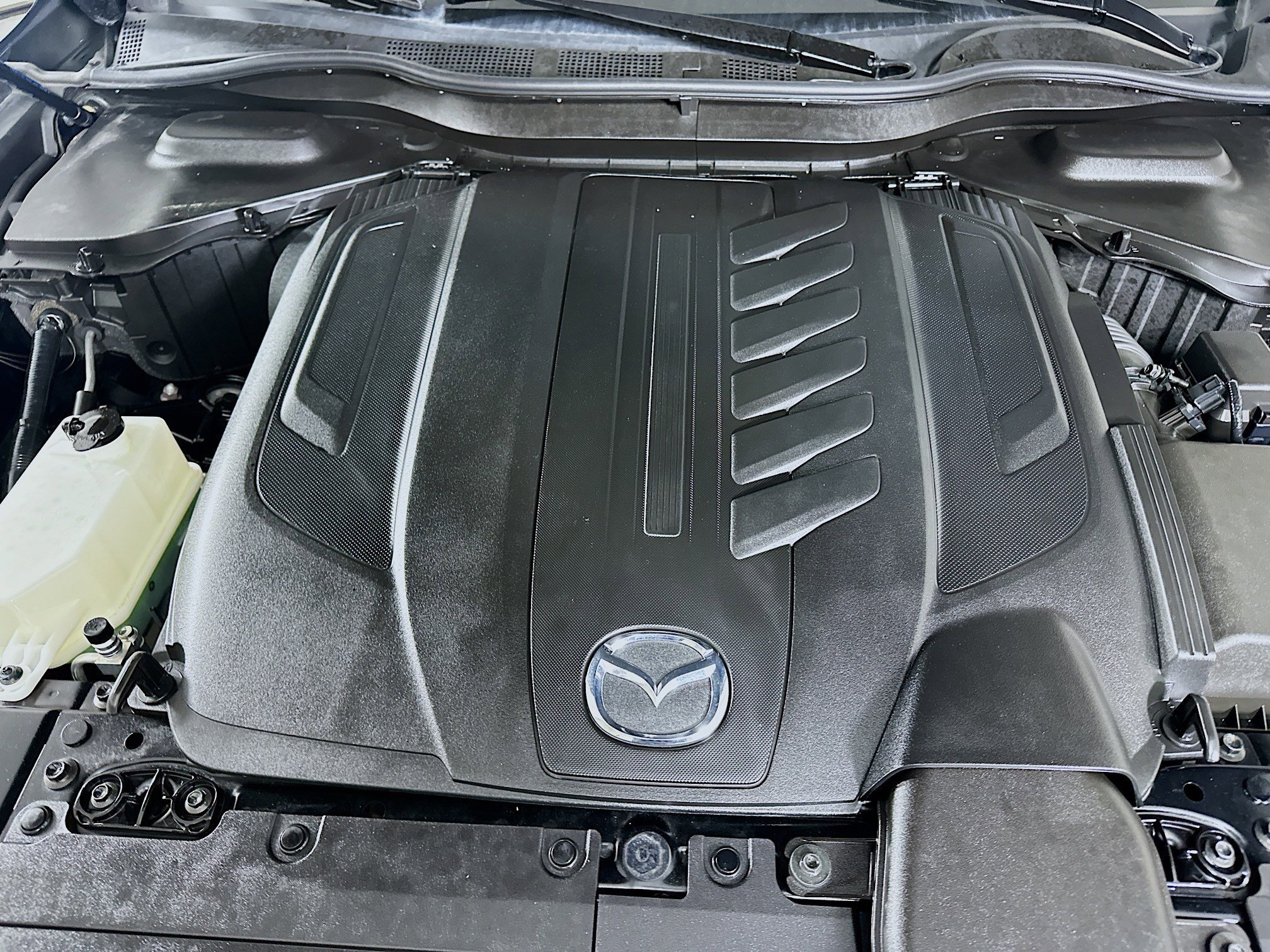 Used 2025 MAZDA CX-90 3.3 Turbo w/ Premium Sport Pkg image 35