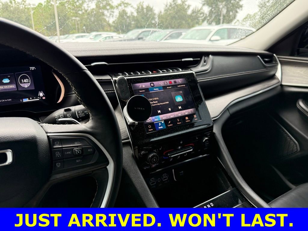 Used 2022 Jeep Grand Cherokee L Limited image 25