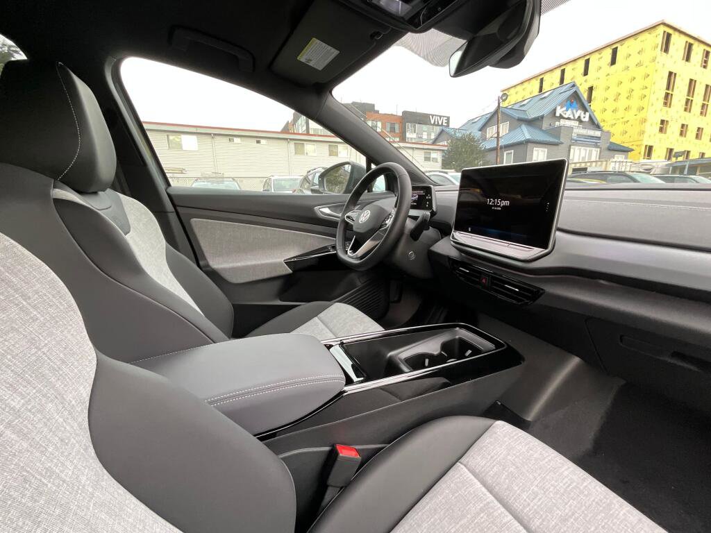New 2026 Volkswagen ID.4 Pro image 18