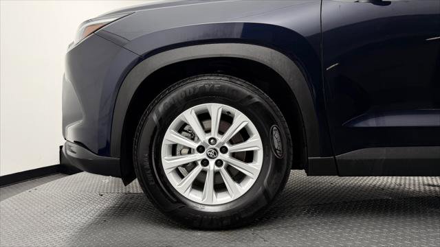 Used 2024 Toyota Grand Highlander AWD image 34