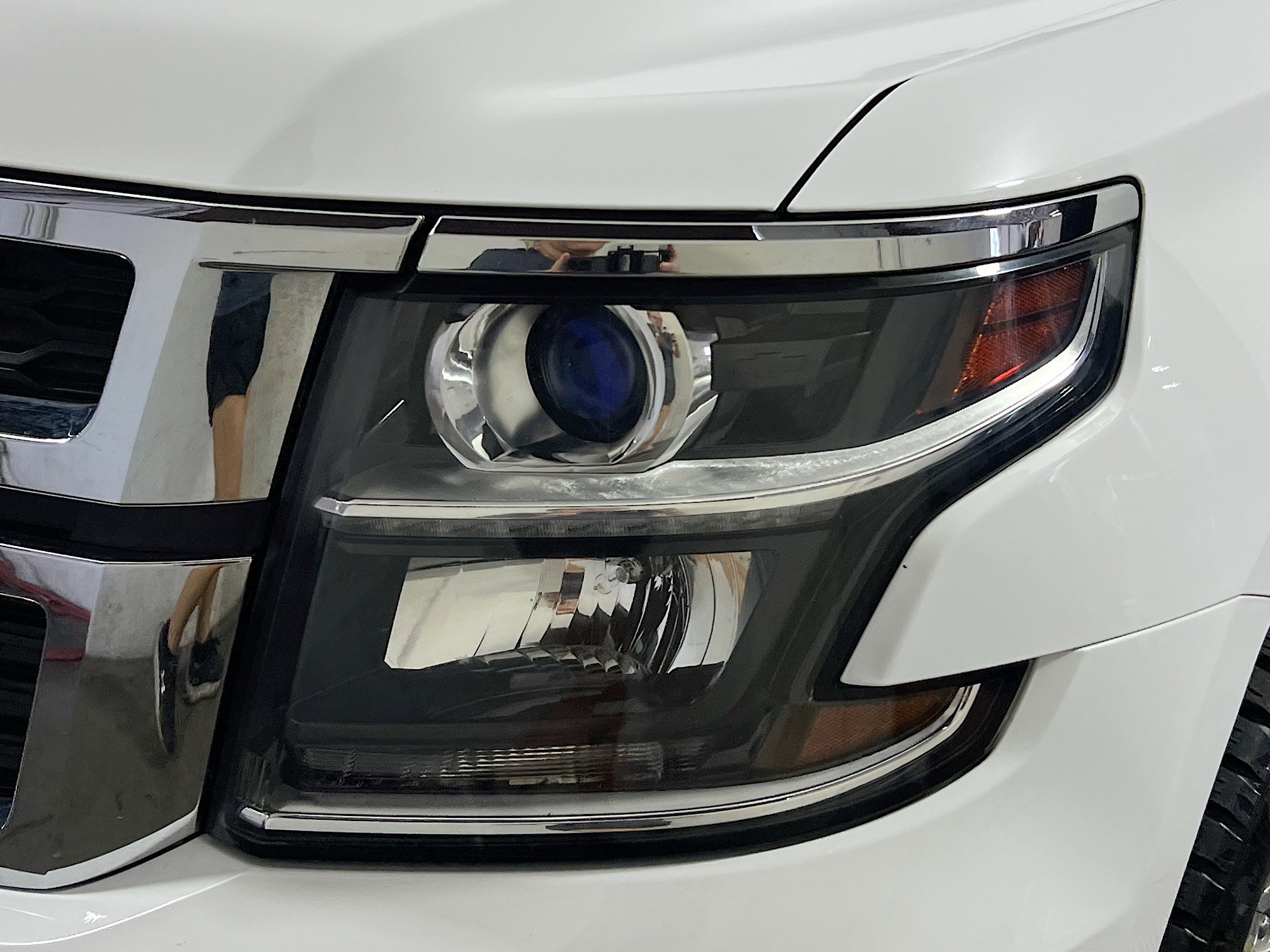 Used 2016 Chevrolet Tahoe LT w/ Luxury Package RWD image 11