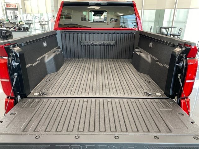 New 2026 Toyota Tacoma SR5 AWD/4WD image 4