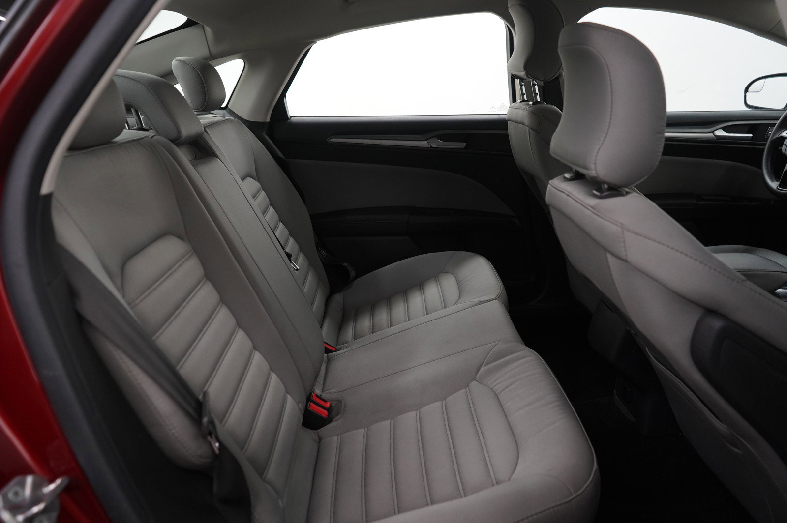 Used 2015 Ford Fusion S image 11