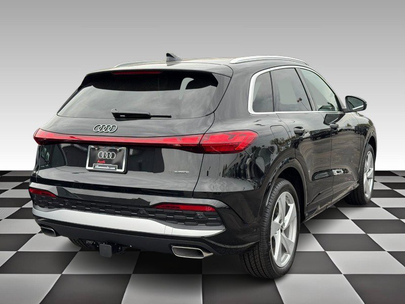 New 2025 Audi Q5 Prestige image 3