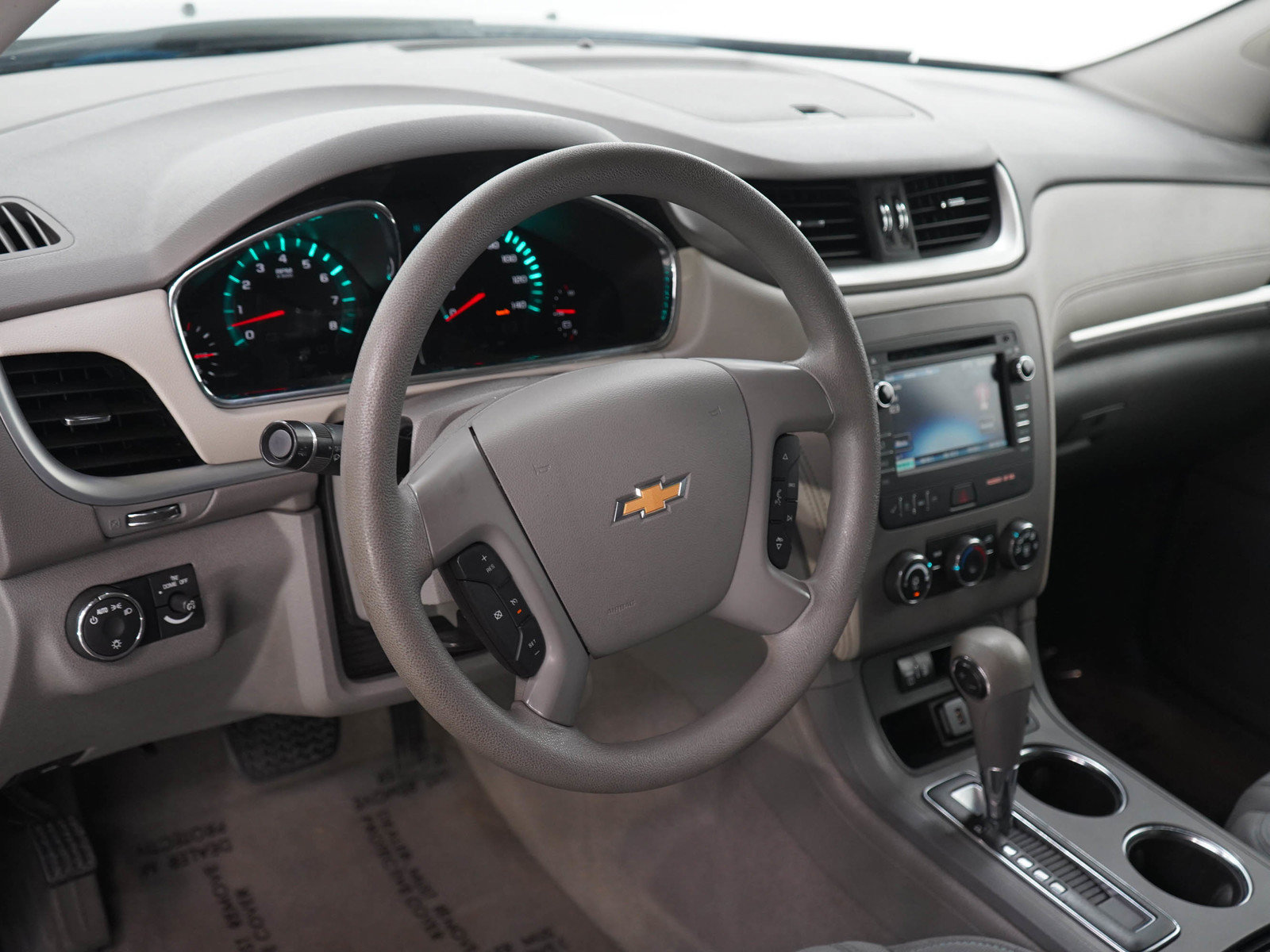 Used 2017 Chevrolet Traverse LS AWD/4WD image 21