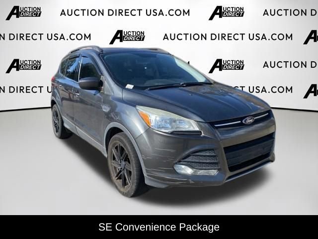 Used 2015 Ford Escape SE w/ Equipment Group 201A image 3