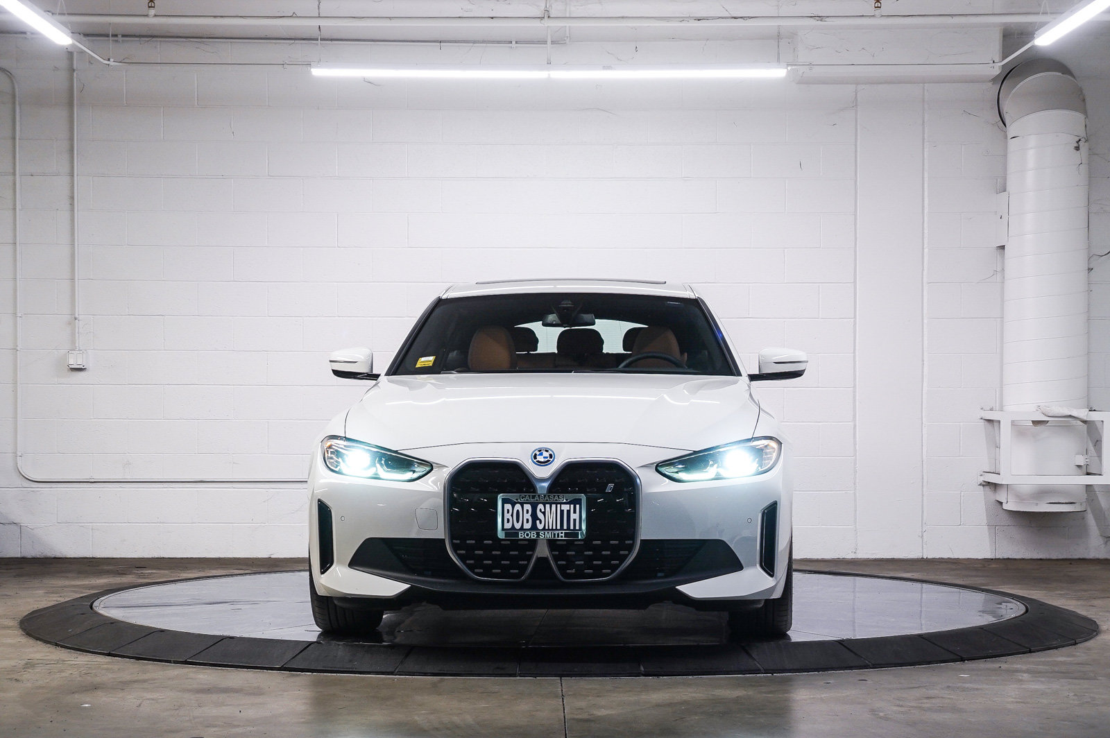 Used 2023 BMW i4 eDrive40 w/ Premium Package RWD video 2