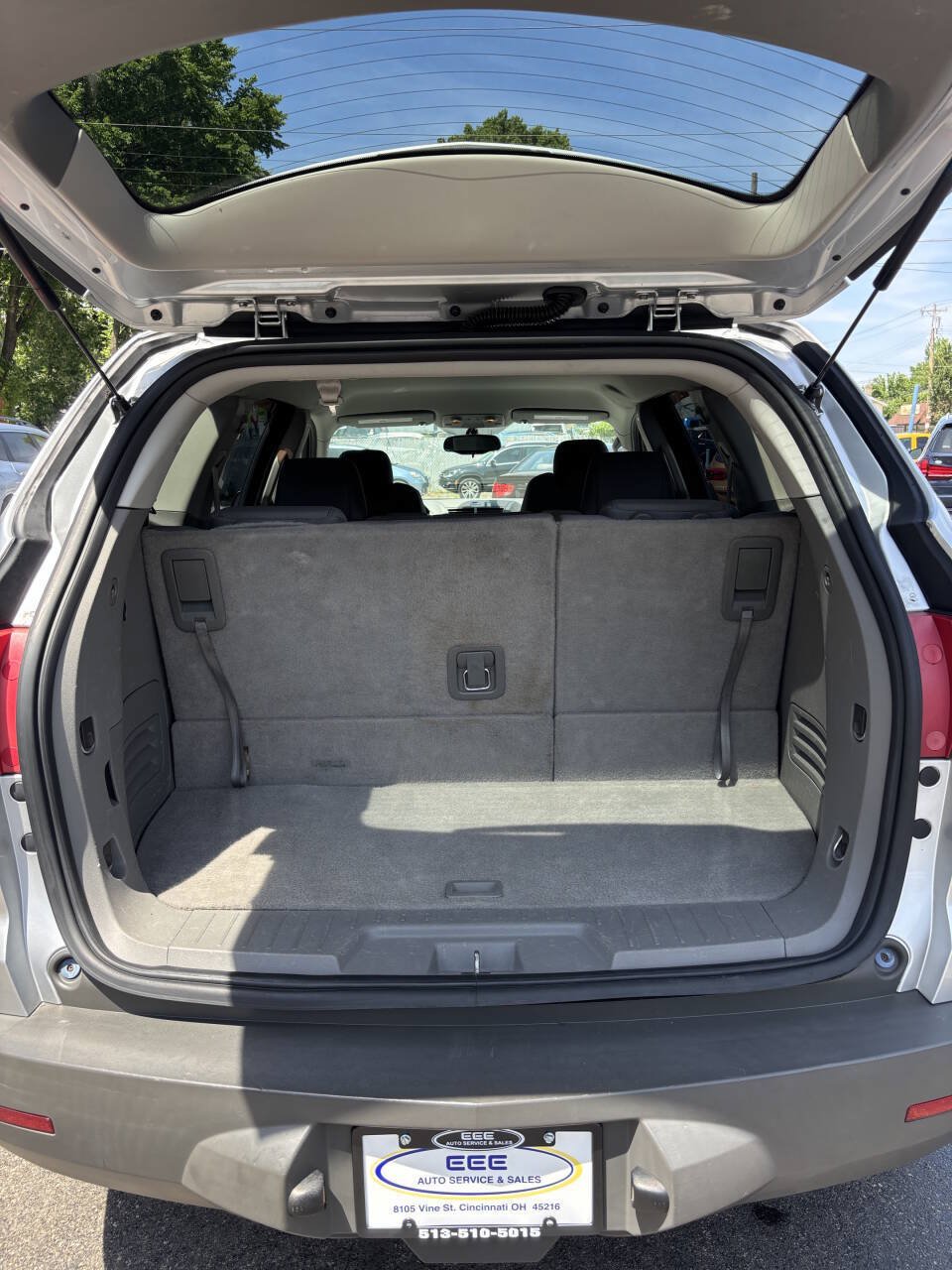 Used 2010 Chevrolet Traverse LS FWD image 10