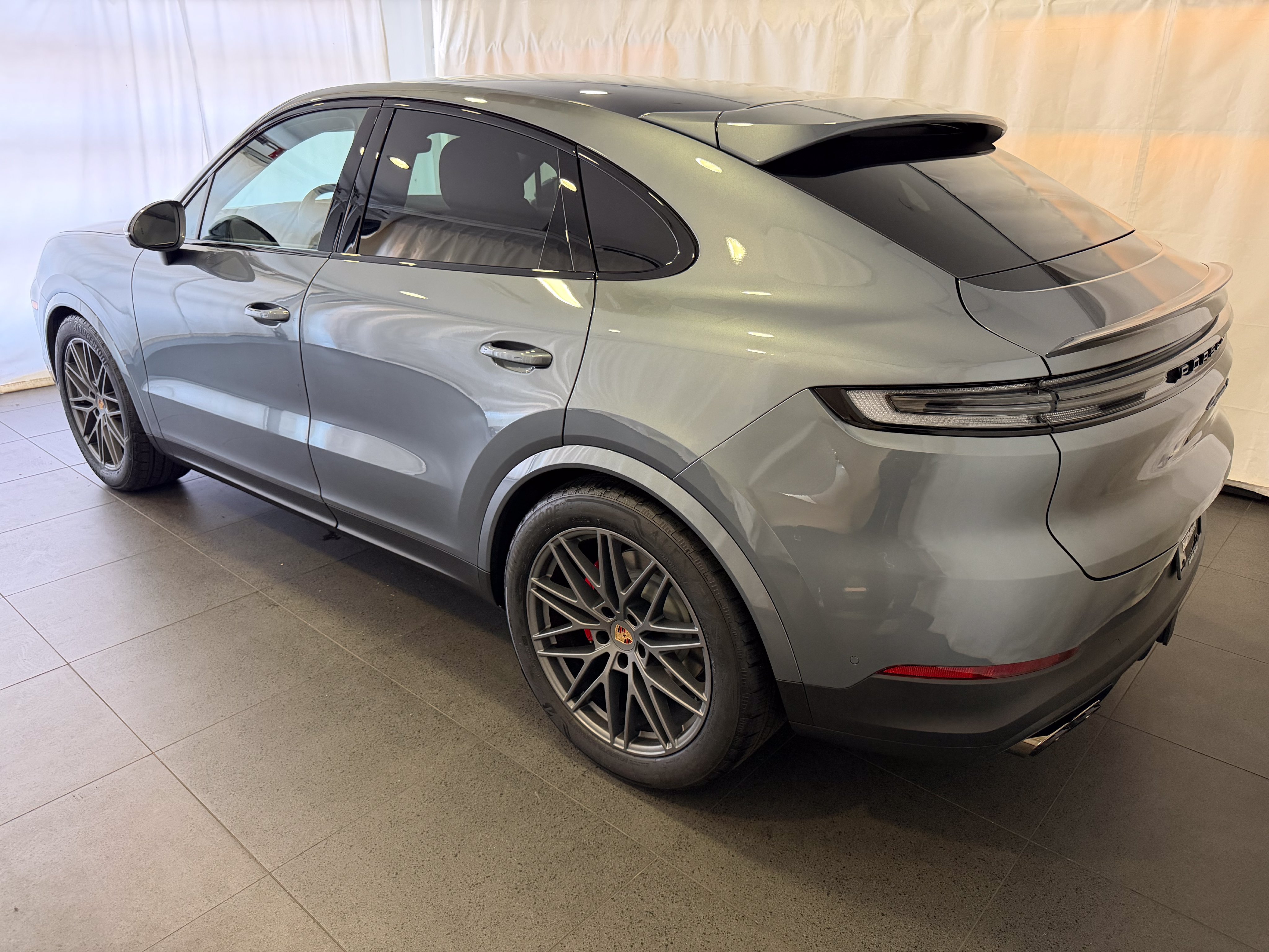 New 2027 Porsche Cayenne S AWD/4WD image 3