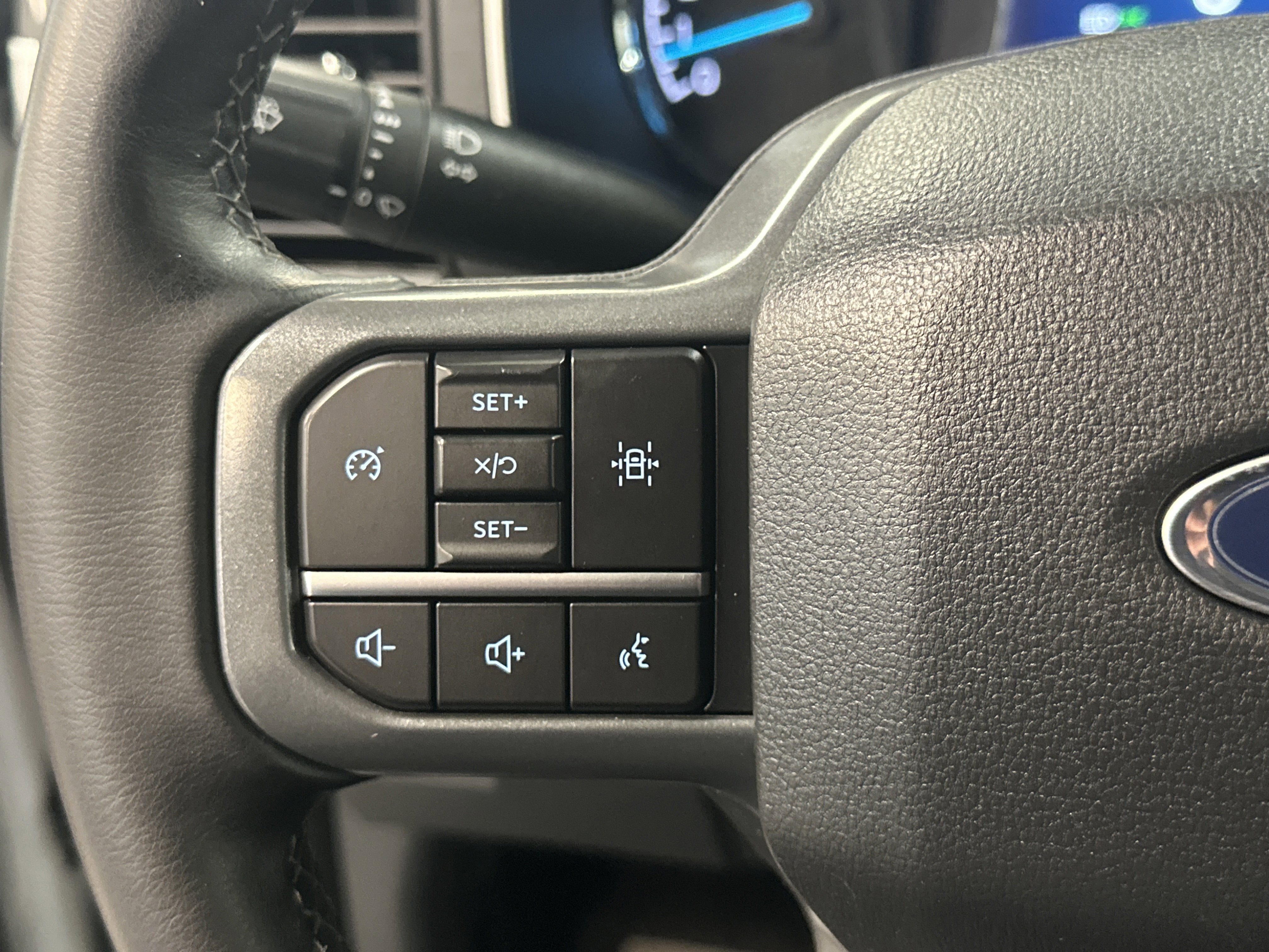 Used 2023 Ford F150 XLT w/ Equipment Group 302A High image 36