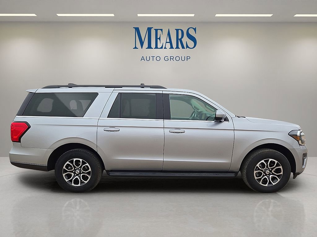 Used 2024 Ford Expedition Max XLT AWD/4WD image 6