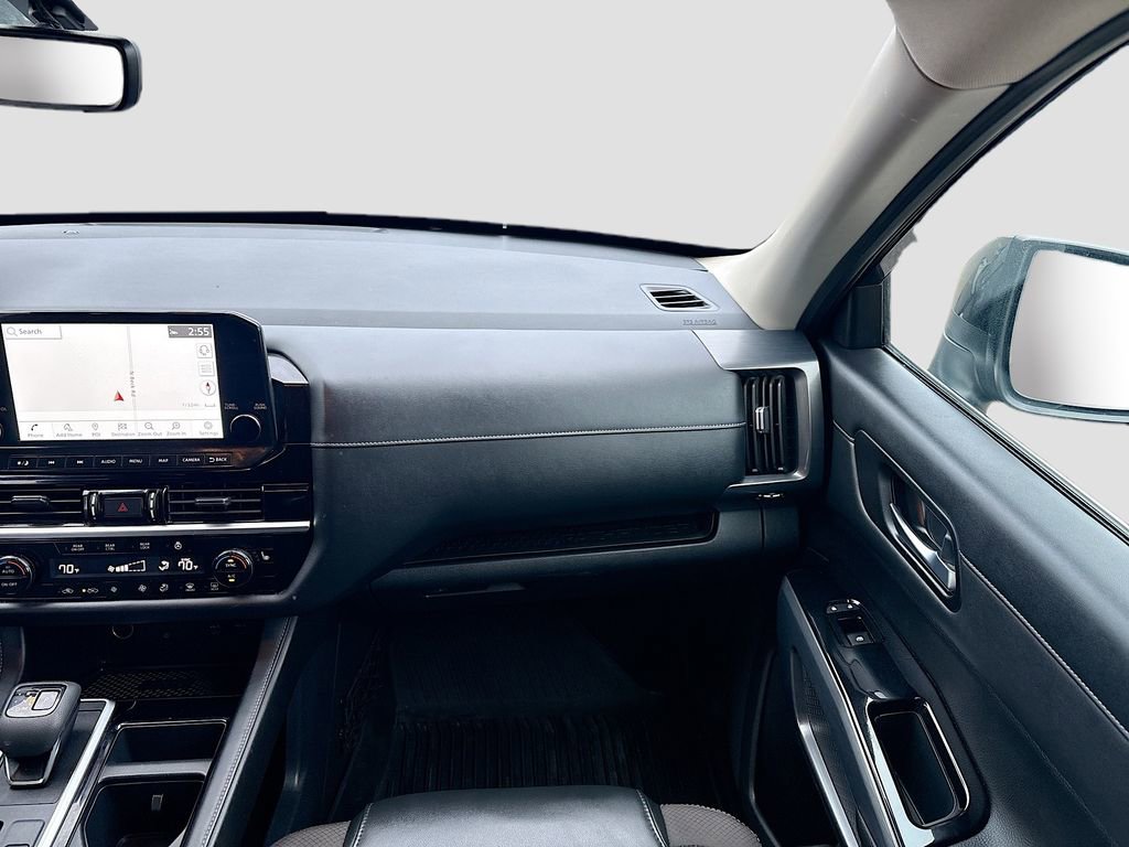 Used 2023 Nissan Pathfinder SL w/ Lighting Package (N92) image 23