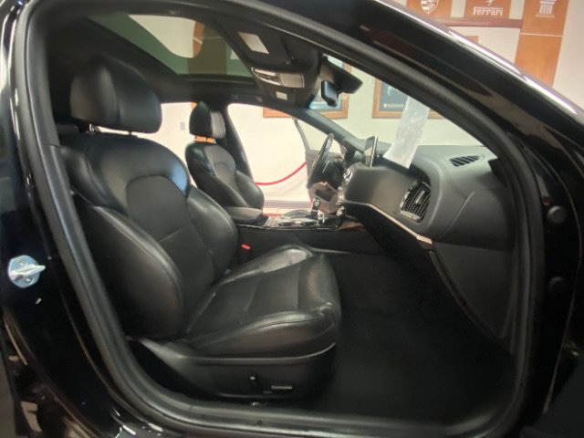 Used 2020 Kia Stinger GT-Line w/ Sun & Sound Package RWD image 11