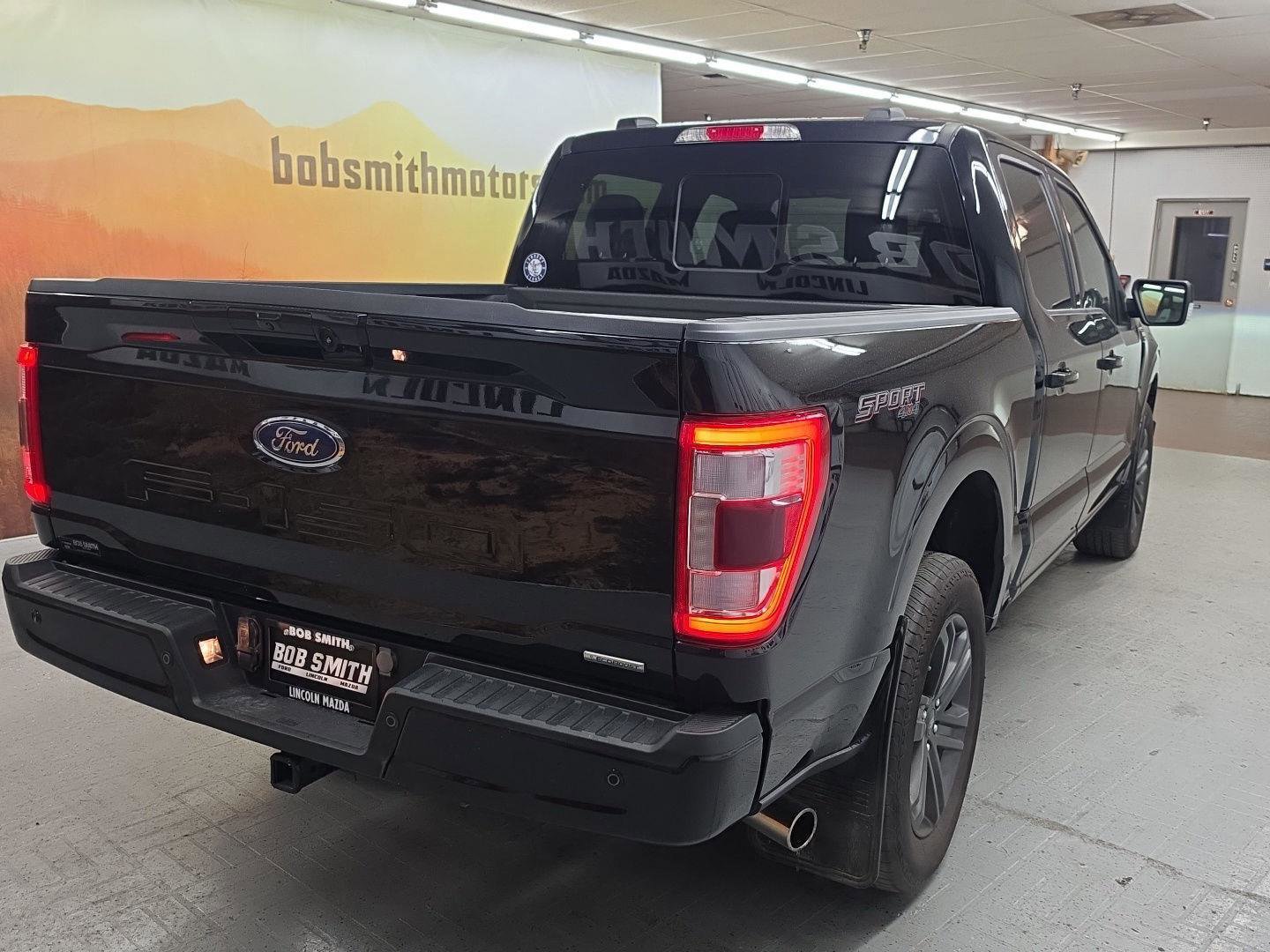 Used 2023 Ford F150 Lariat w/ Equipment Group 502A High AWD/4WD image 18