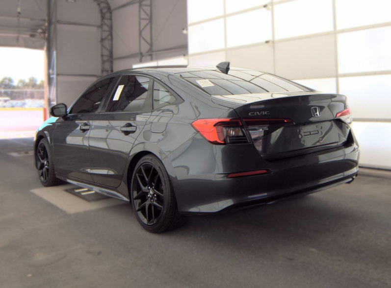 Used 2022 Honda Civic Sport image 4