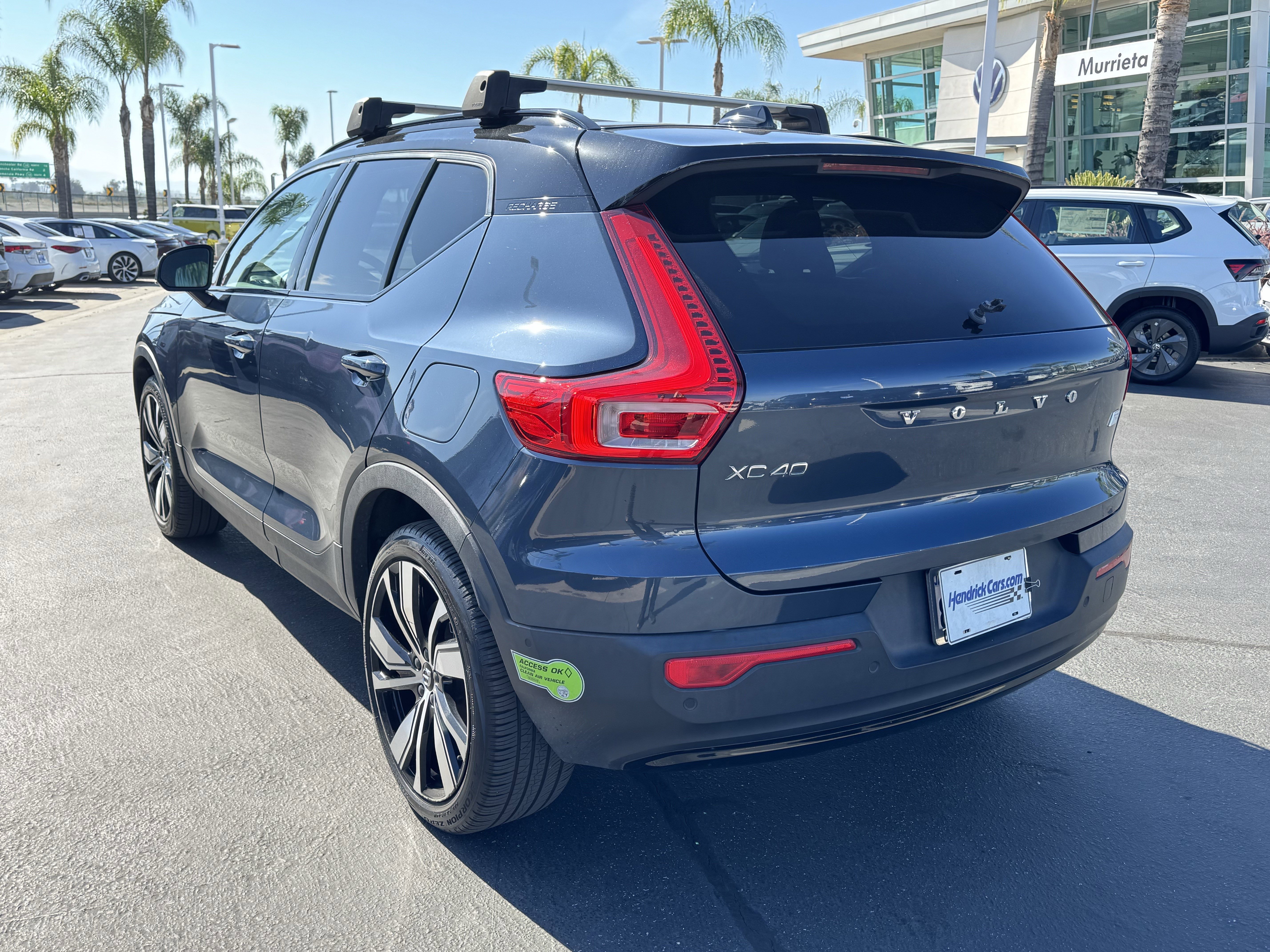 Used 2022 Volvo XC40 P8 Recharge Ultimate image 8