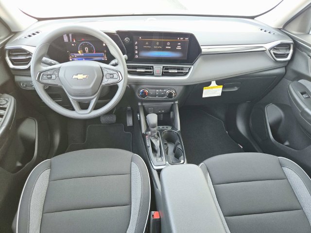 New 2026 Chevrolet TrailBlazer LS w/ LS Convenience Package FWD image 9