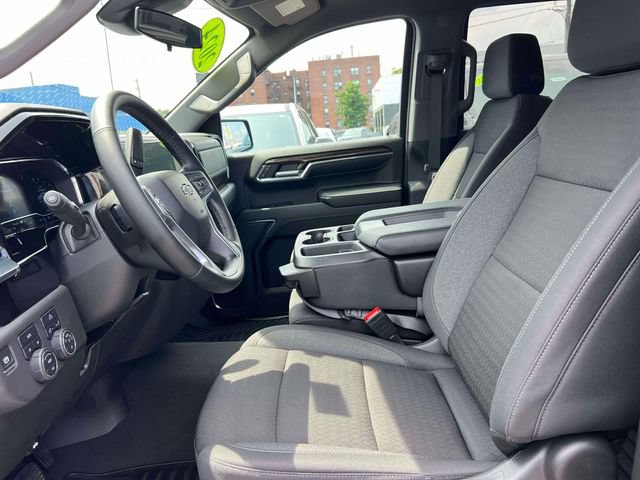 Certified 2024 Chevrolet Silverado 1500 RST AWD/4WD image 16