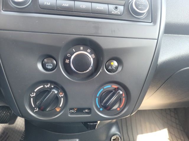 Used 2018 Nissan Versa S FWD image 14