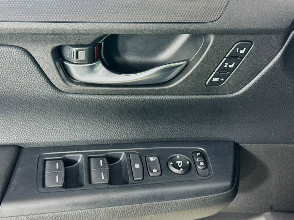 Used 2024 Honda CR-V Sport-L image 23