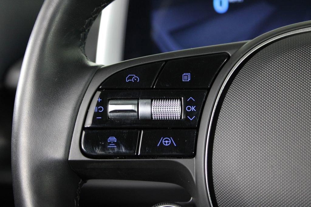 Certified 2025 Hyundai Ioniq 6 Limited image 27