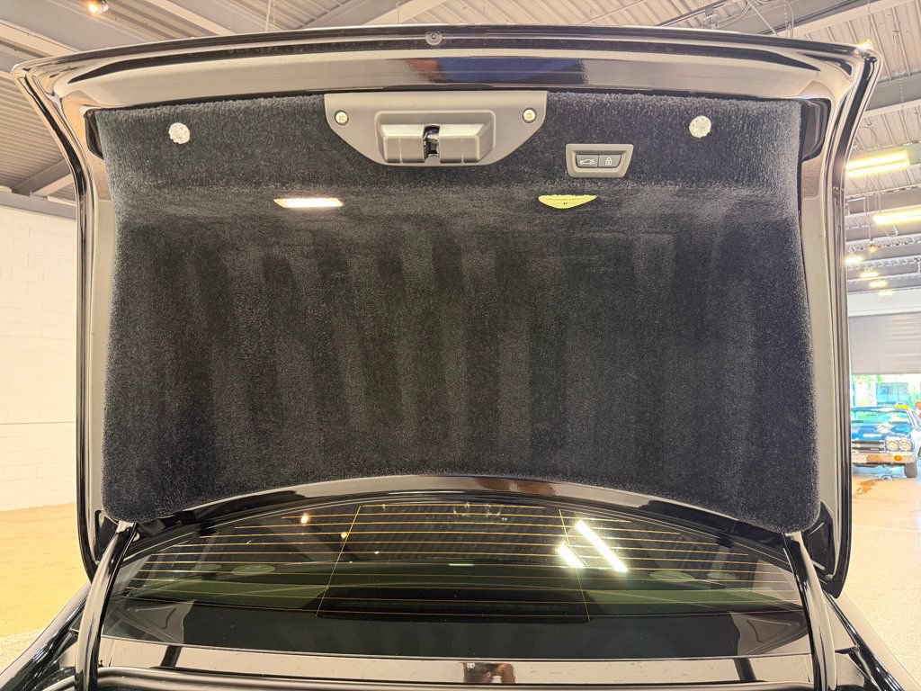 Used 2017 Rolls-Royce Ghost RWD image 13