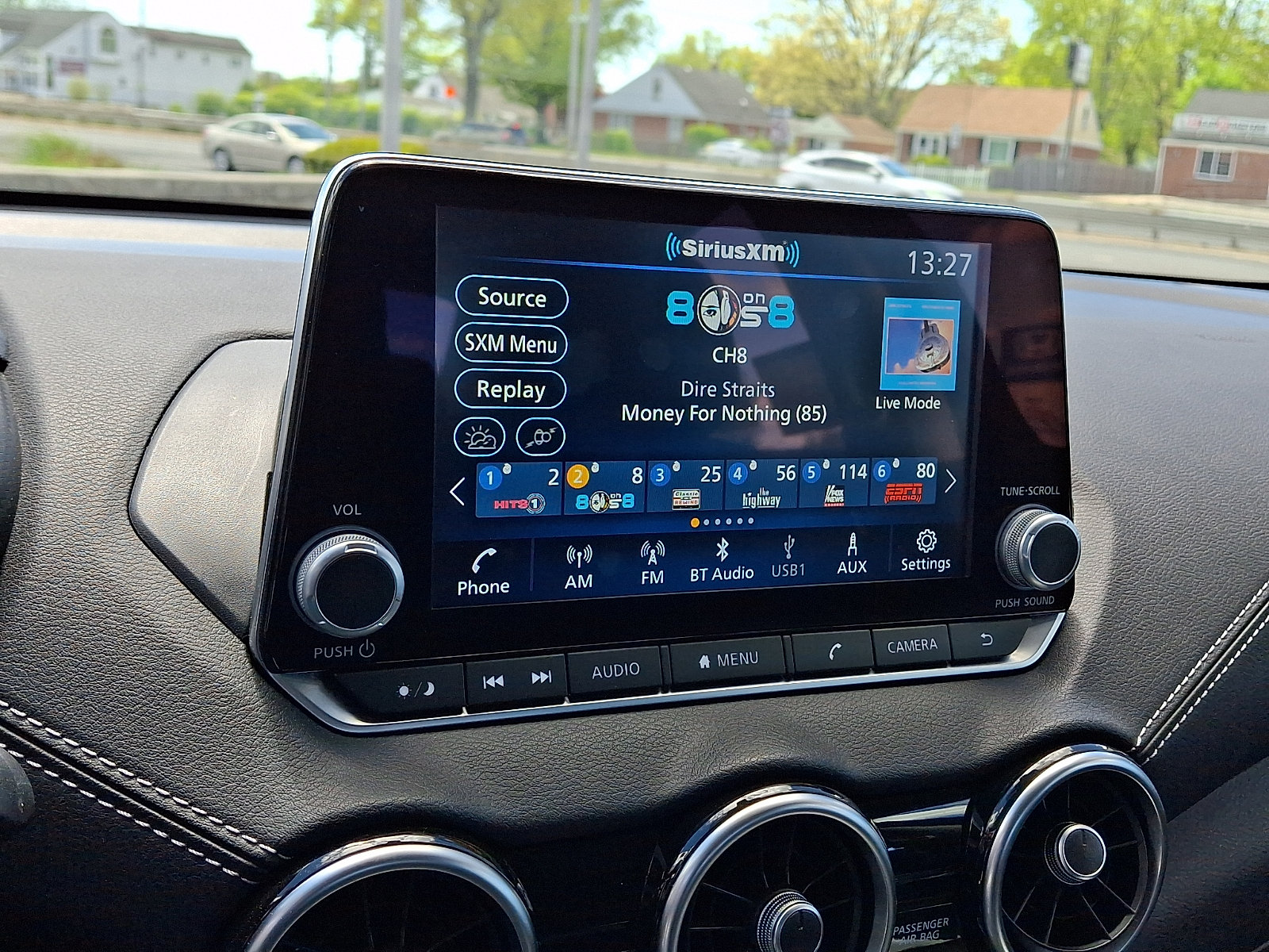Used 2023 Nissan Sentra SV FWD image 18