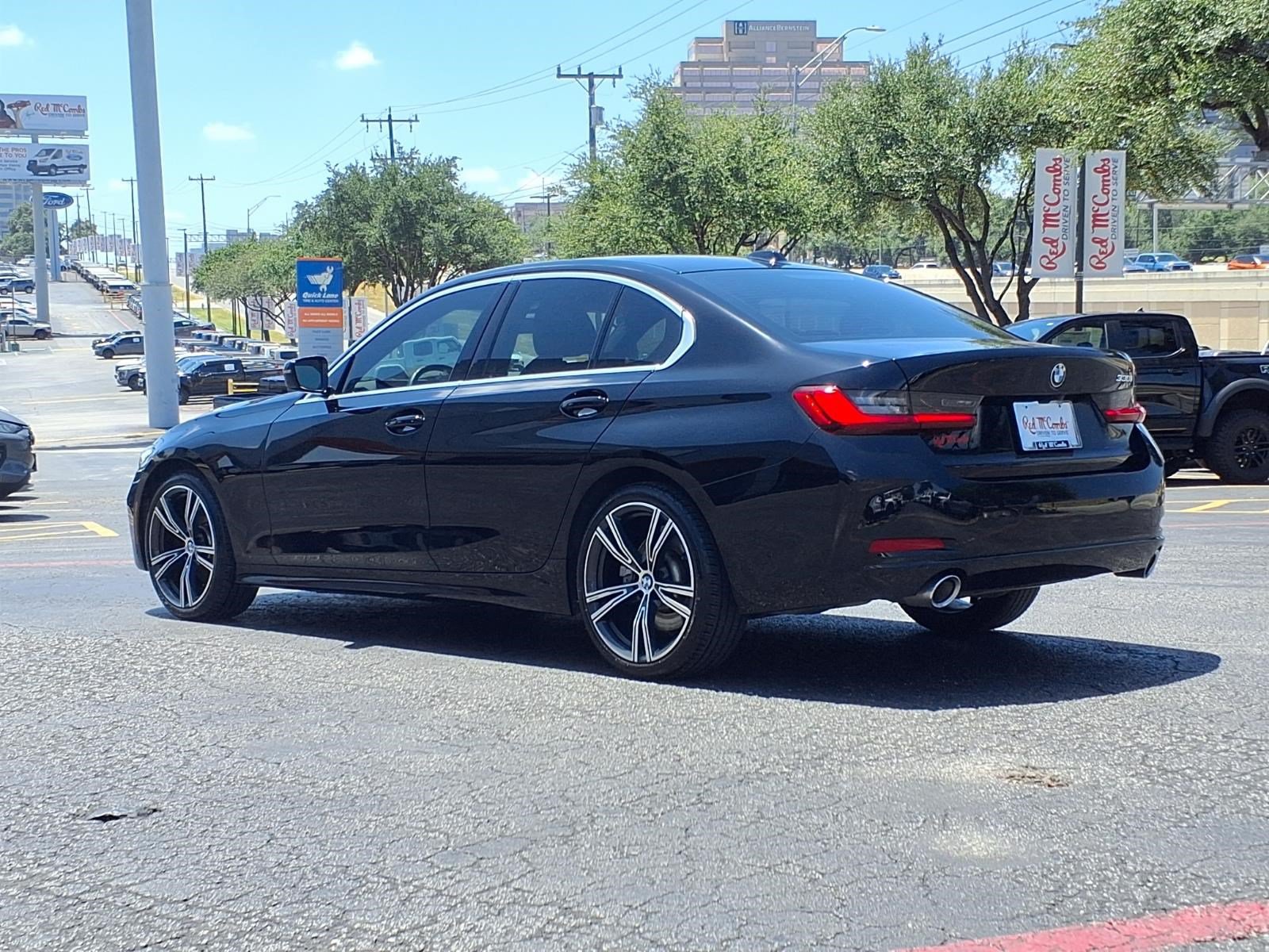 Used 2024 BMW 330i Sedan w/ Convenience Package RWD image 8