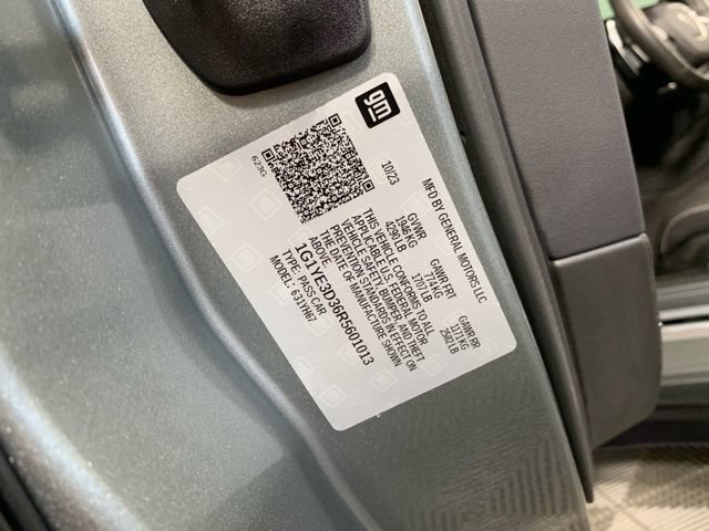 Used 2024 Chevrolet Corvette Z06 RWD image 13