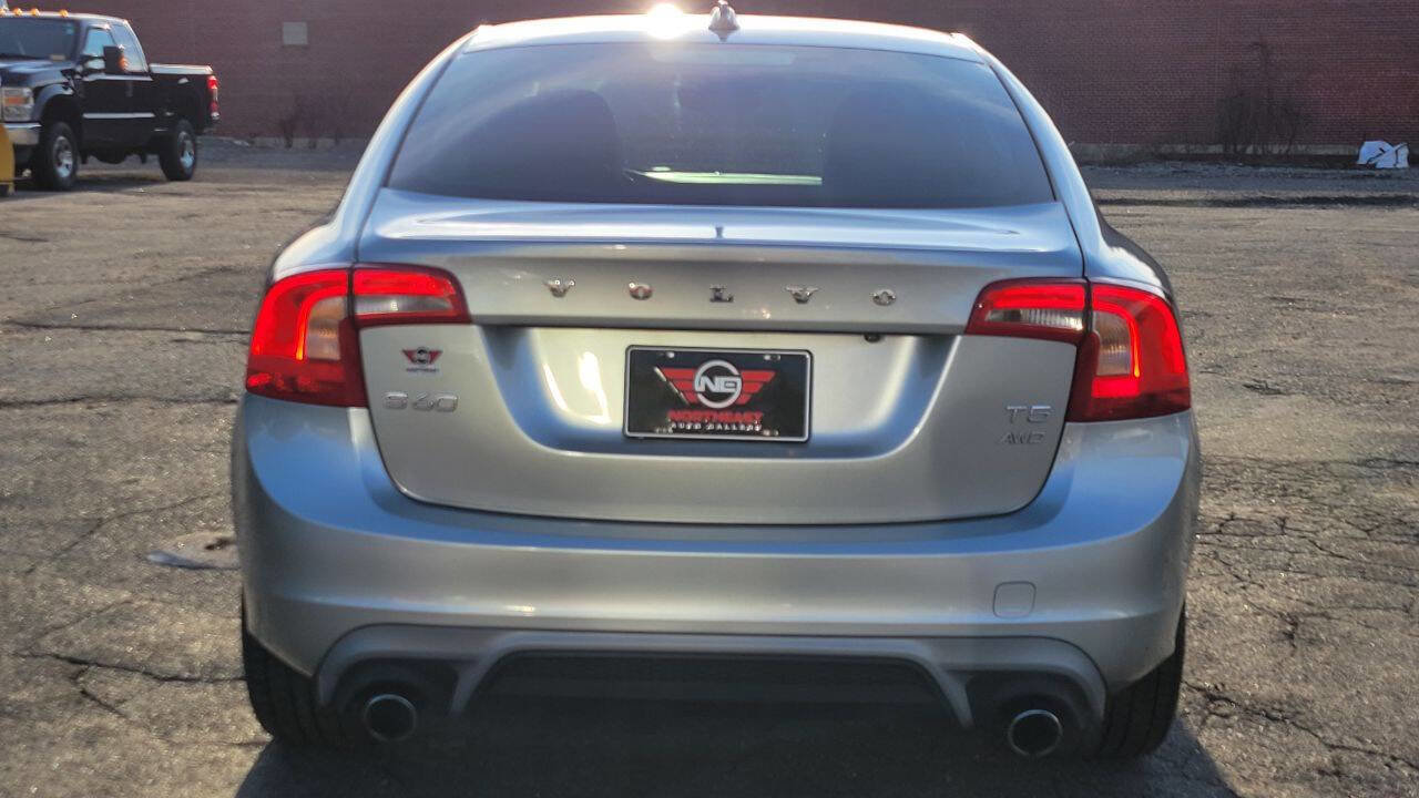Used 2017 Volvo S60 T5 Dynamic image 7