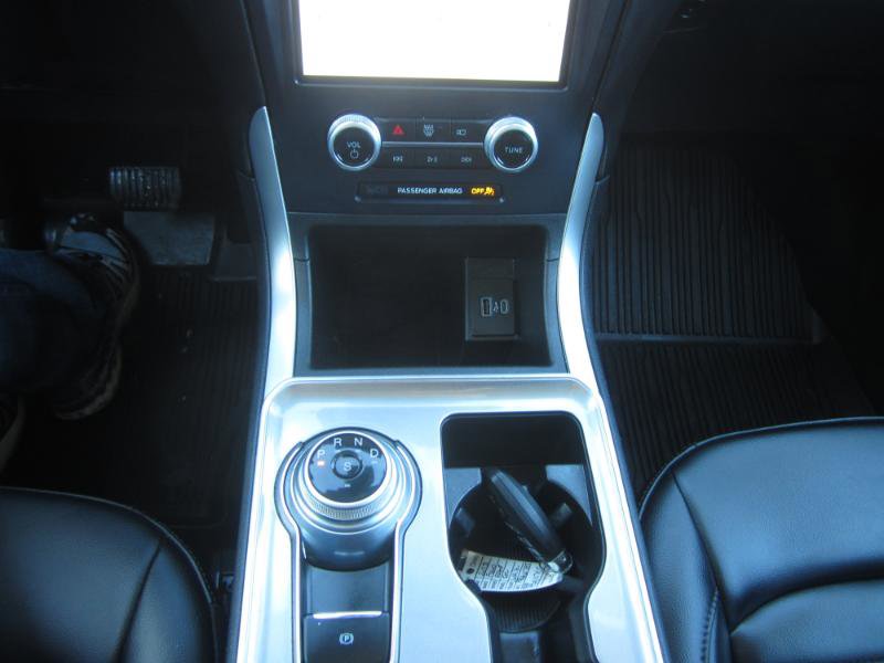 Used 2023 Ford Edge SEL w/ Convenience Package image 20