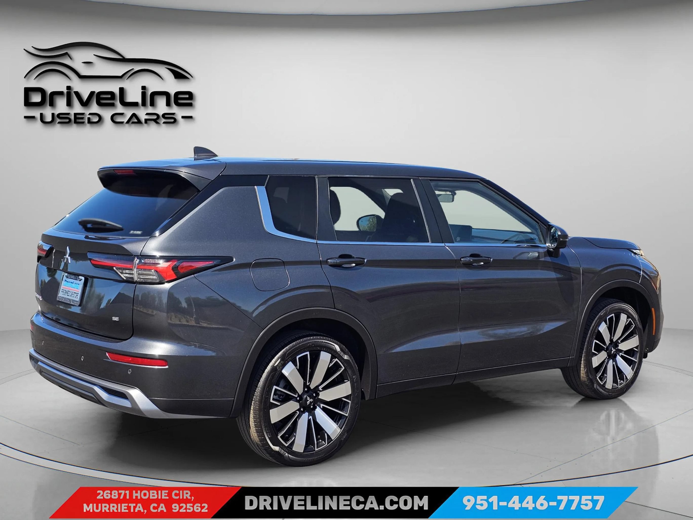Used 2025 Mitsubishi Outlander SE AWD/4WD image 13