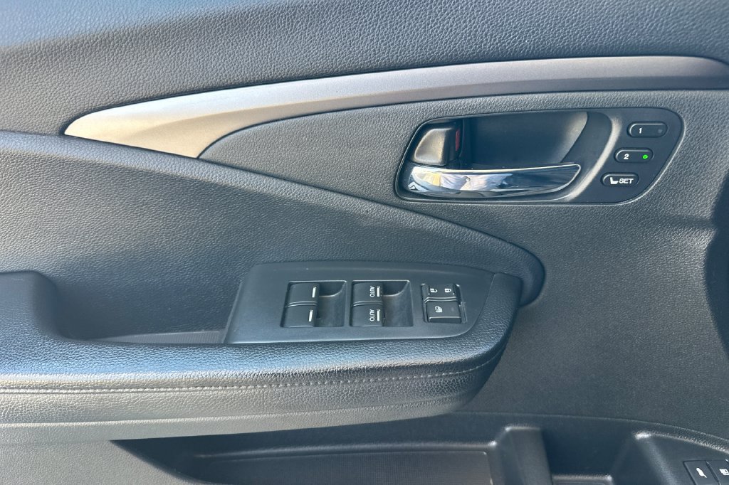Used 2021 Honda Pilot Special Edition image 5