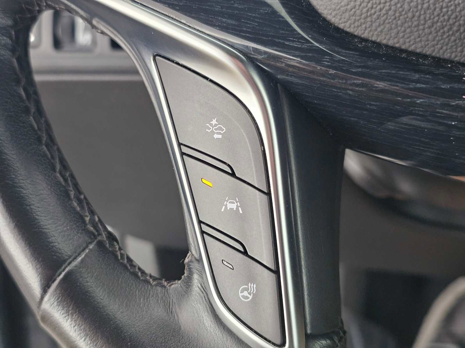 Used 2024 Cadillac XT5 Premium Luxury image 34