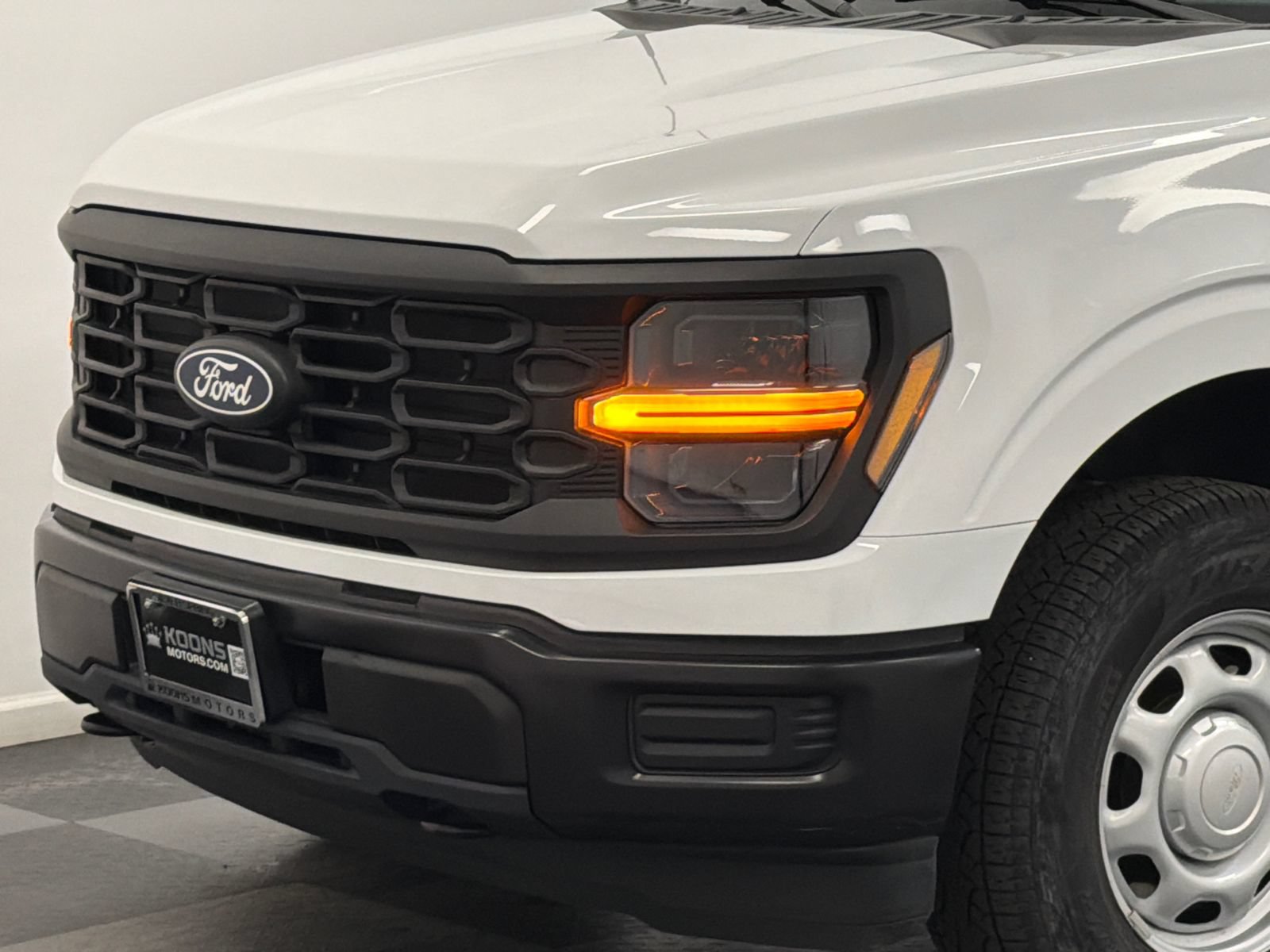 Used 2024 Ford F150 XL AWD/4WD image 2