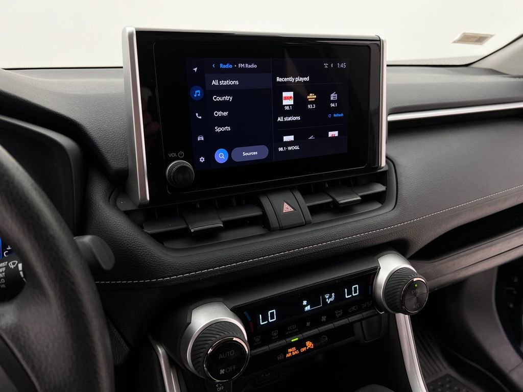 Used 2024 Toyota RAV4 XLE image 19