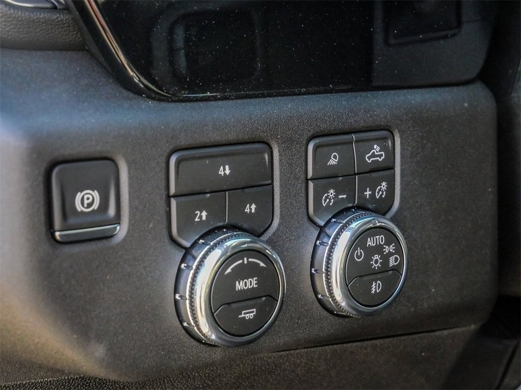 New 2026 GMC Sierra 3500 SLE w/ Preferred Package image 30