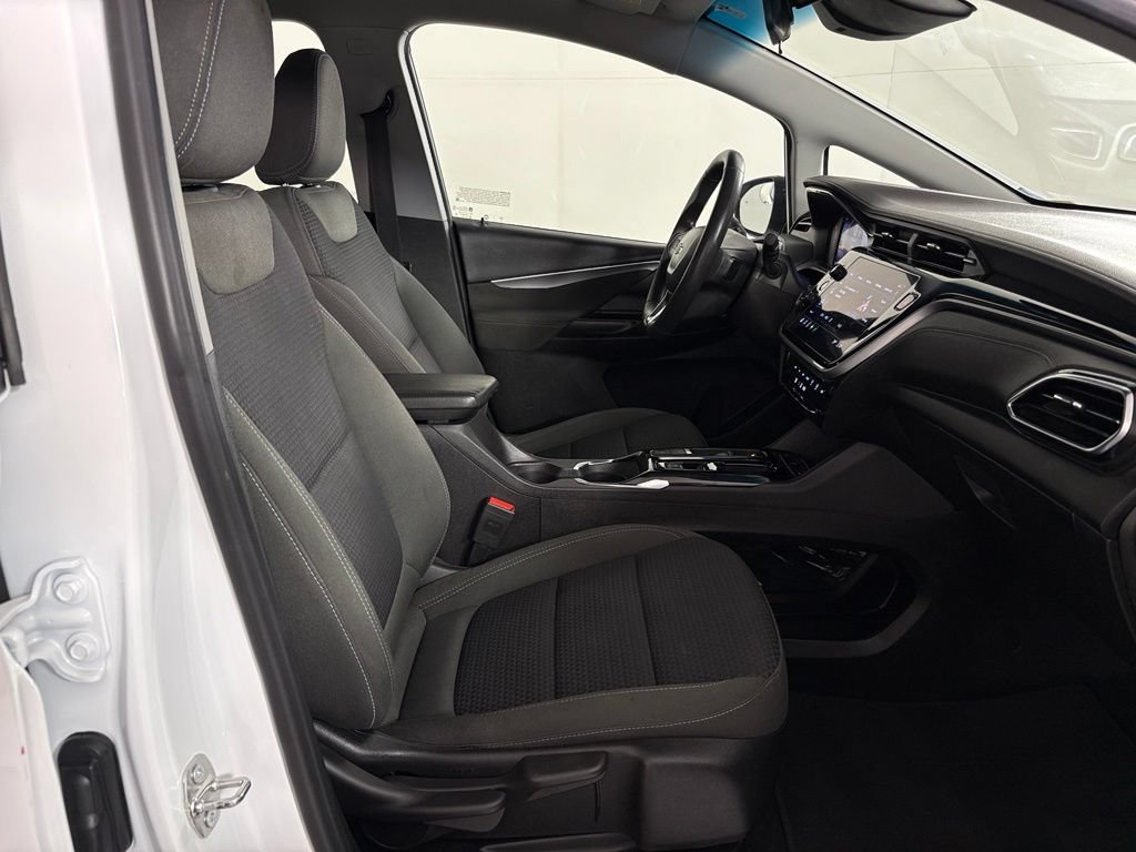Certified 2023 Chevrolet Bolt LT w/ Driver Confidence Package FWD image 46