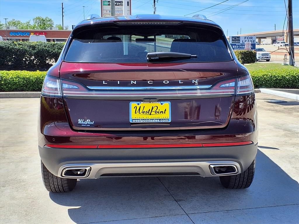 Used 2023 Lincoln Nautilus Standard w/ Premium Package image 5