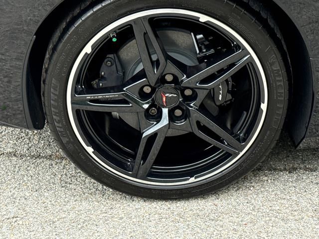 Used 2024 Chevrolet Corvette Stingray Coupe w/ 1LT image 9