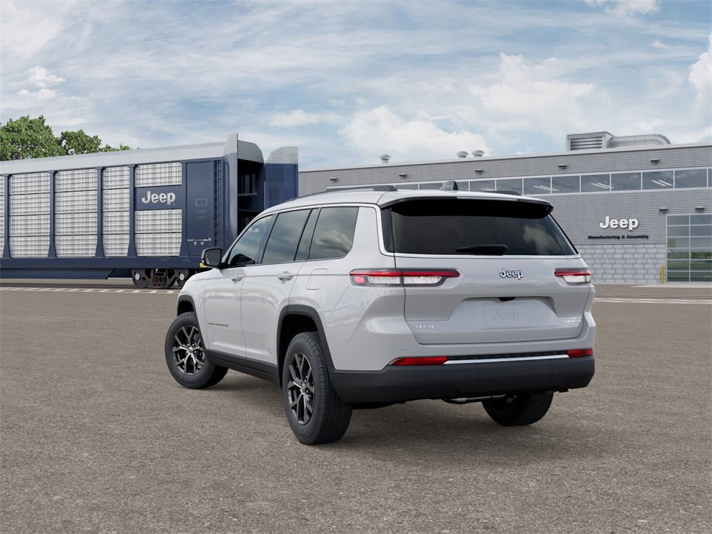 New 2025 Jeep Grand Cherokee L Limited image 3