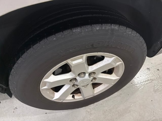 Used 2009 Saturn Outlook XE w/ Preferred Package FWD image 3